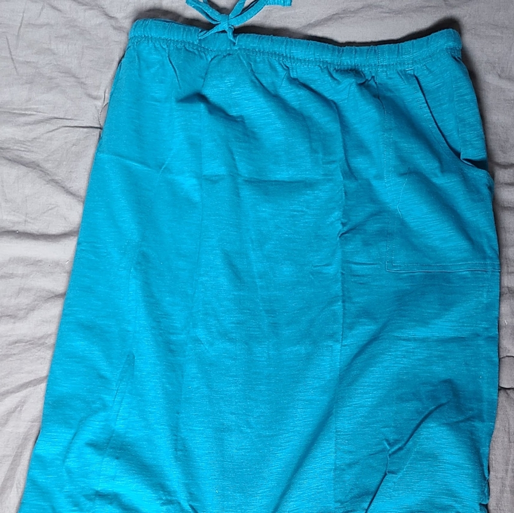 Blair pull on skirt !!